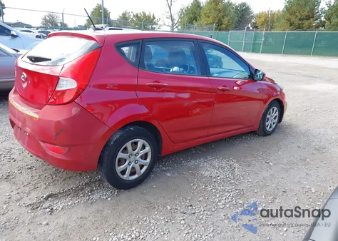 2012 Hyundai Accent Gs z USA, uszkodzony, nr VIN KMHCT5AE1CU008807